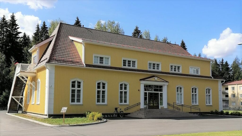 koulu-edesta-1-1024x576